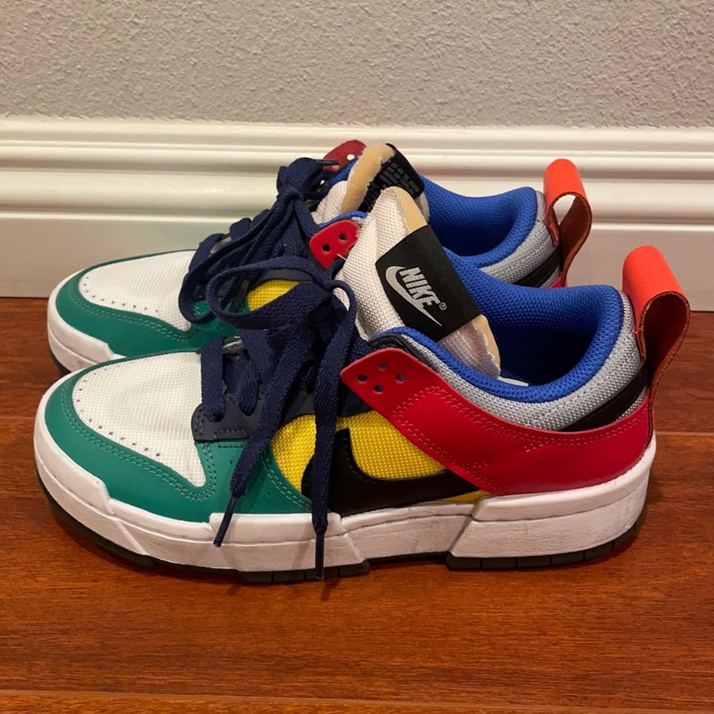 Nike Sneakers